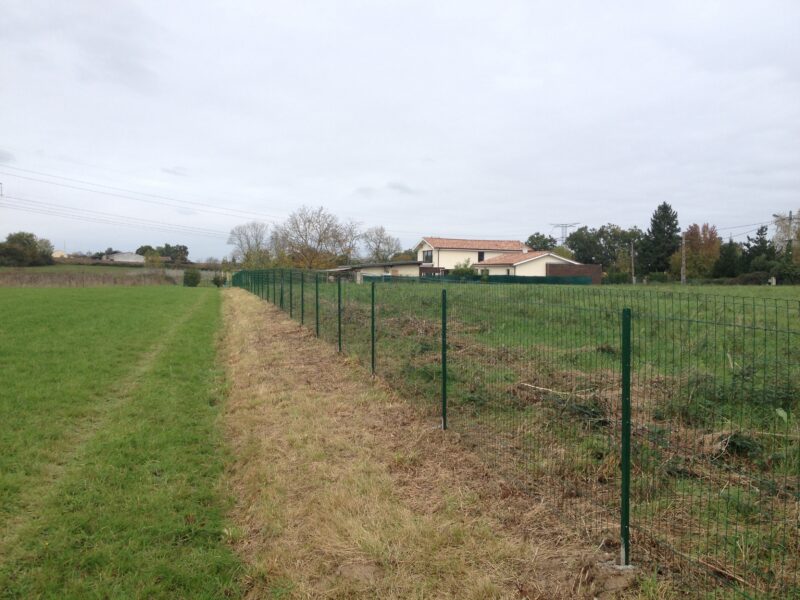 Clôture acier sur mesure — Gironde n°3 - photo 1 - Ludovic Lecourt, metallier Bordeaux Gironde