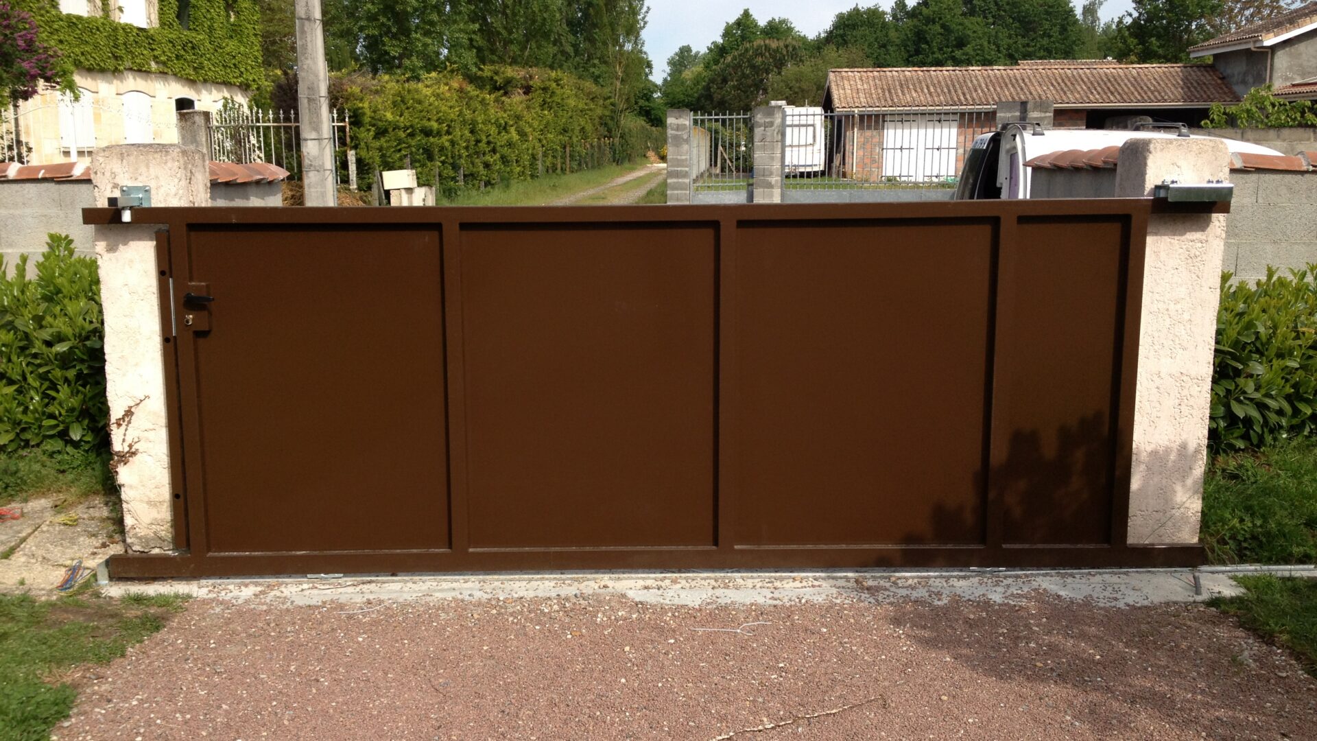 Portail acier galvanisé modèle Madrid — Gironde n°4 - photo 3 - Ludovic Lecourt, metallier Bordeaux Gironde
